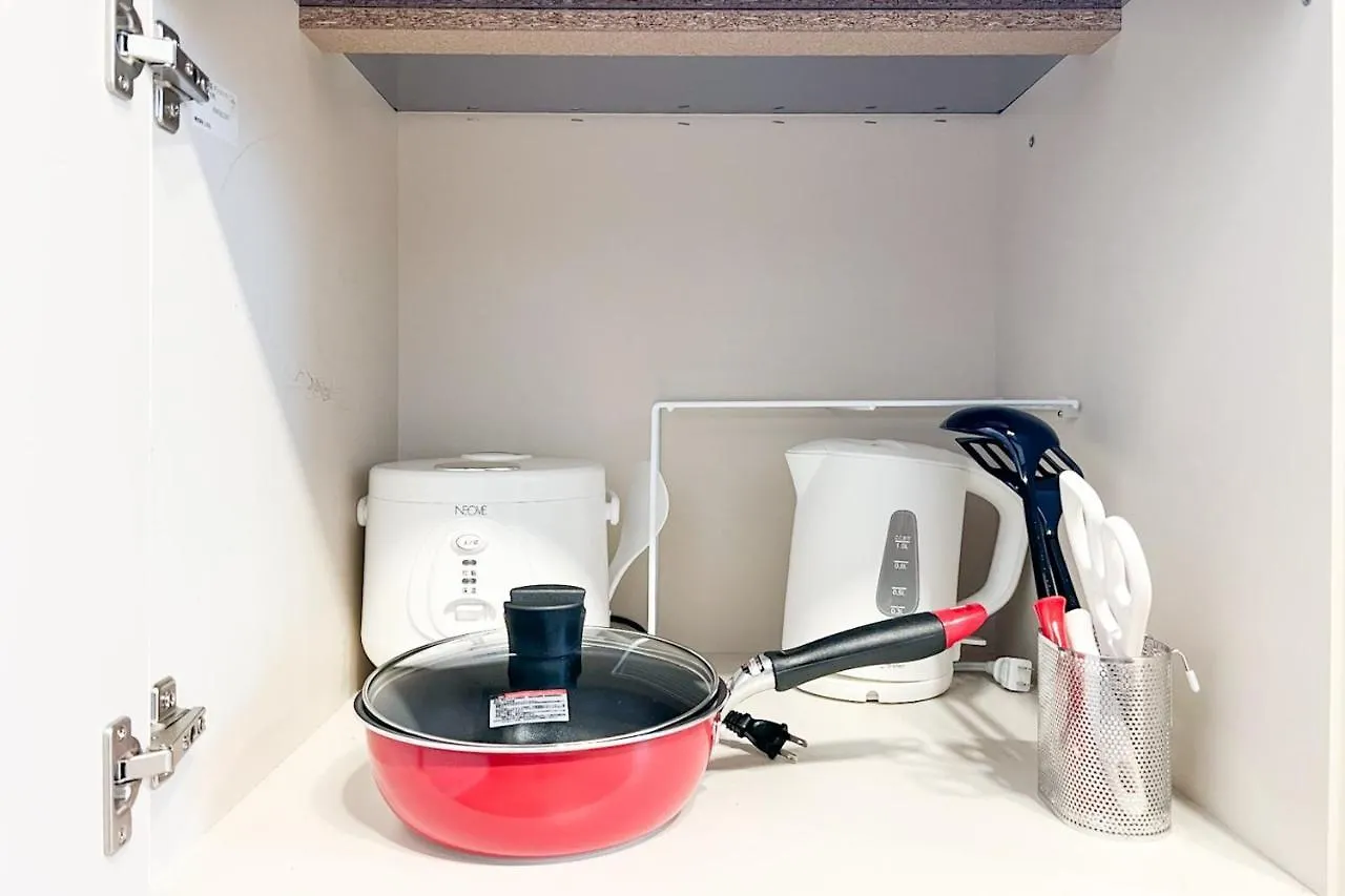 Raffine Nihonbashi Apartment Osaka