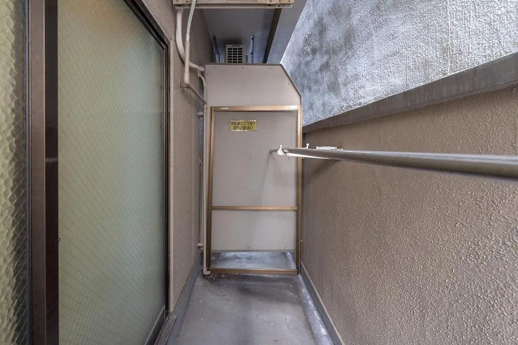 Raffine Nihonbashi Apartment Osaka 0*,