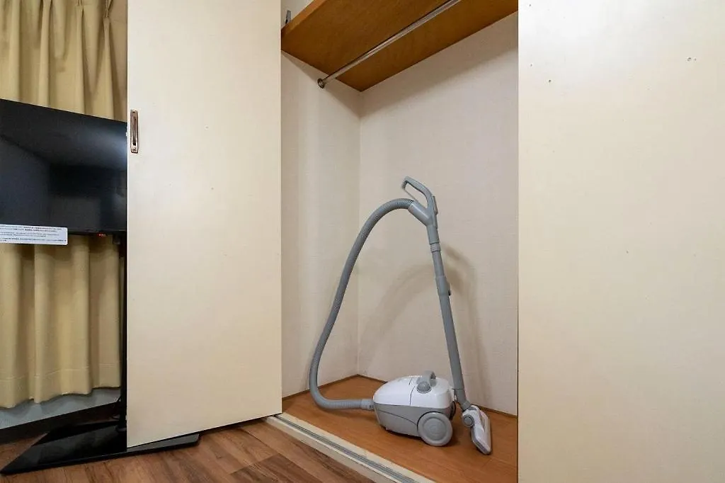 Raffine Nihonbashi Apartment Osaka