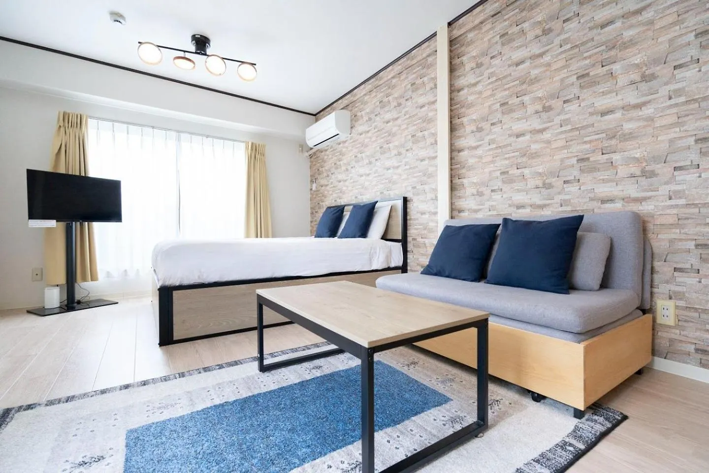Raffine Nihonbashi Apartment Osaka